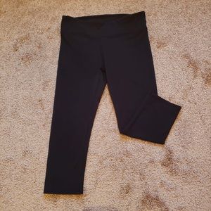 Cropped workout leggings